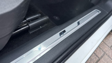 Volkswagen Tiguan 2.0 TDi 150 R-Line 5dr Diesel Estate